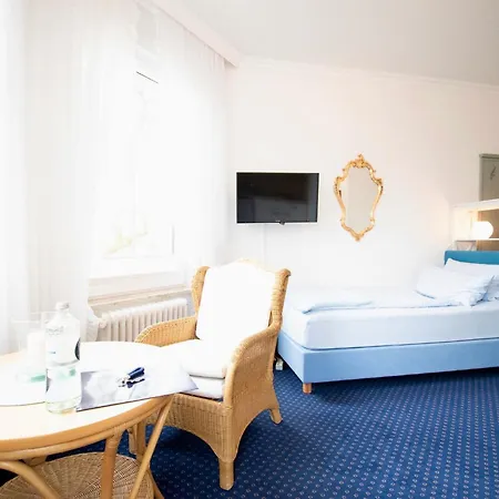 Wilhelma Strandallee 146 Wilhema 5 *